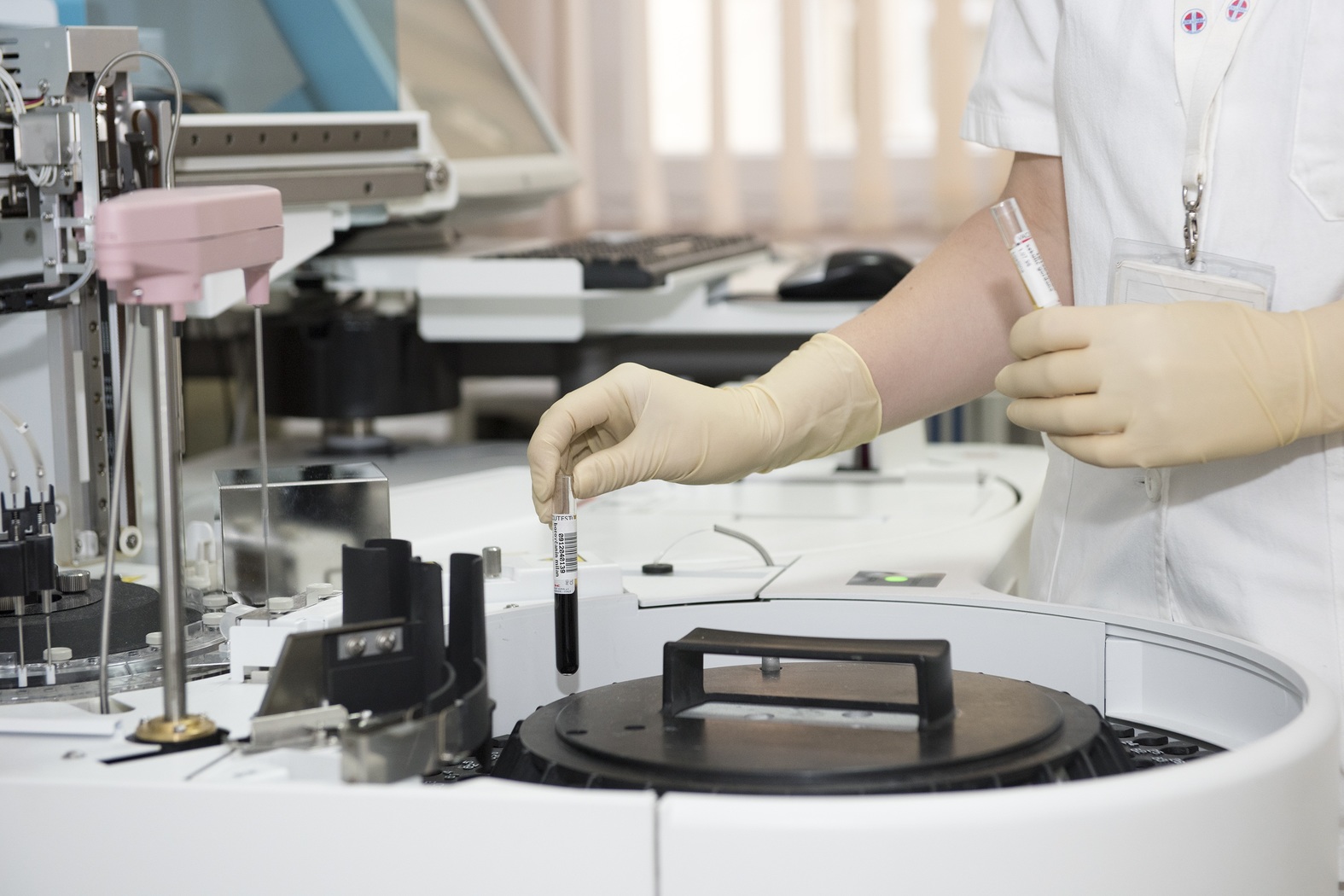Internationale Dag van de Biomedische Laboratoriumwetenschap